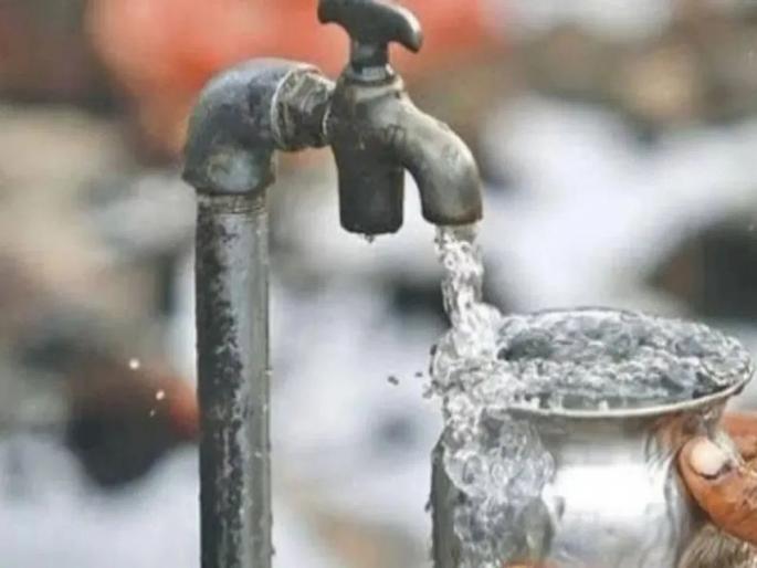 Water tariff hike on Mumbaikars averted, Municipality cancels tariff hike after Chief Minister's instructions | मुंबईकरांवरील पाणीपट्टी दरवाढ टळली, मुख्यमंत्र्याच्या सूचनेनंतर पालिकेने दरवाढ केली रद्द Water tariff hike on Mumbaikars averted, Municipality cancels tariff hike after Chief Minister's instructions | मुंबईकरांवरील पाणीपट्टी दरवाढ टळली, मुख्यमंत्र्याच्या सूचनेनंतर पालिकेने दरवाढ केली रद्द