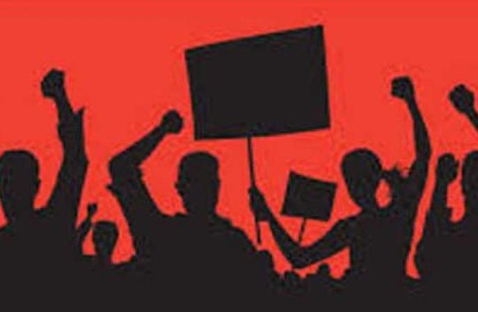 No payment for two months: Nagpur Municipal employees' Diwali in dark | दोन महिन्यापासून वेतन नाही : नागपूर मनपा कर्मचाऱ्यांची दिवाळी अंधारात