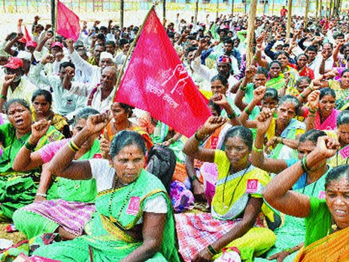 In our village, we have eleven tribals against government, bullet trains | आमच्या गावात आम्हीच सरकार, बुलेट ट्रेनविरोधात आदिवासींचा एल्गार In our village, we have eleven tribals against government, bullet trains | आमच्या गावात आम्हीच सरकार, बुलेट ट्रेनविरोधात आदिवासींचा एल्गार
