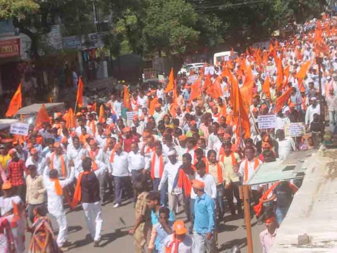 Sarkash Morcha on Shiv Sena's District Collectorate | शिवसेनेचा जिल्हाधिकारी कार्यालयावर आक्रोश मोर्चा Sarkash Morcha on Shiv Sena's District Collectorate | शिवसेनेचा जिल्हाधिकारी कार्यालयावर आक्रोश मोर्चा