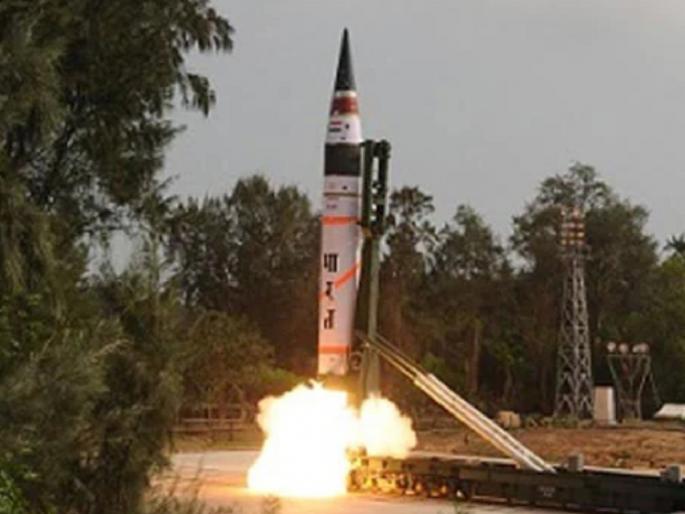agni 5 nuclear capable ballistic missile can destroy enemy beyond 5000km night trials successful | अग्नी-5 ची चाचणी यशस्वी, चीन-पाकिस्तानसाठी धोक्याची घंटा; किती घातक आहे 'हे' क्षेपणास्त्र? agni 5 nuclear capable ballistic missile can destroy enemy beyond 5000km night trials successful | अग्नी-5 ची चाचणी यशस्वी, चीन-पाकिस्तानसाठी धोक्याची घंटा; किती घातक आहे 'हे' क्षेपणास्त्र?