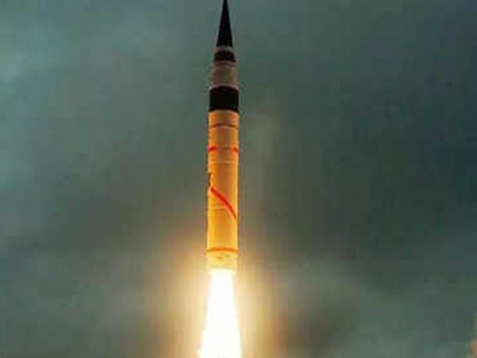 India successfully test-fires nuclear capable Agni-5 | आता चीनही भारताच्या टप्प्यात, अग्नी 5 क्षेपणास्त्राची यशस्वी चाचणी India successfully test-fires nuclear capable Agni-5 | आता चीनही भारताच्या टप्प्यात, अग्नी 5 क्षेपणास्त्राची यशस्वी चाचणी
