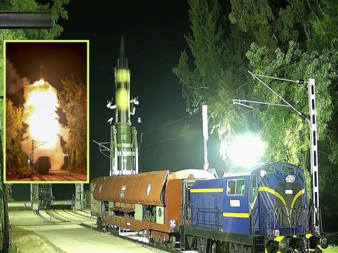 Agni Prime Missile test From Train: India has gained great power, missiles can be fired at the enemy from a moving train; Agni Prime test successful... | भारताच्या हाती लागली मोठी शक्ती, धावत्या रेल्वेतून शत्रूवर मिसाईल डागता येणार; अग्नी प्राइमची चाचणी यशस्वी... Agni Prime Missile test From Train: India has gained great power, missiles can be fired at the enemy from a moving train; Agni Prime test successful... | भारताच्या हाती लागली मोठी शक्ती, धावत्या रेल्वेतून शत्रूवर मिसाईल डागता येणार; अग्नी प्राइमची चाचणी यशस्वी...