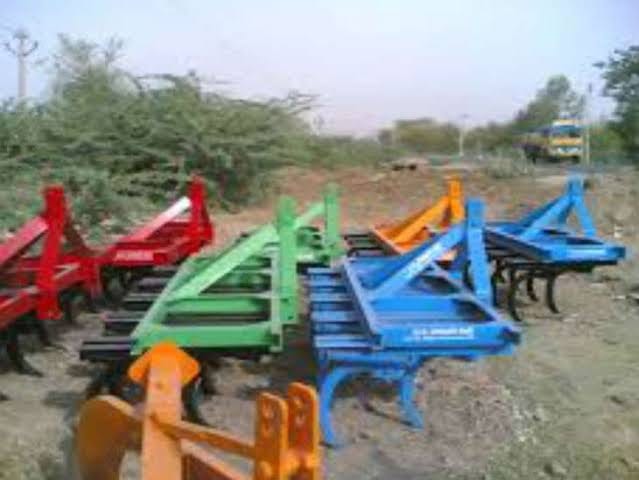 funding is less for Agricultural mechanization sub-campaign! | कृषी यांत्रिकीकरण उपअभियानासाठी निधी पडतोय अपुरा! funding is less for Agricultural mechanization sub-campaign! | कृषी यांत्रिकीकरण उपअभियानासाठी निधी पडतोय अपुरा!