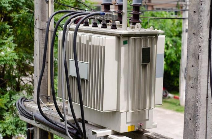 Delayed in getting agricultural Transformer due to 'Testing Report'! | ‘टेस्टिंग रिपोर्ट’अभावी शेतकऱ्यांना कृषी रोहित्र मिळण्यास विलंब! Delayed in getting agricultural Transformer due to 'Testing Report'! | ‘टेस्टिंग रिपोर्ट’अभावी शेतकऱ्यांना कृषी रोहित्र मिळण्यास विलंब!