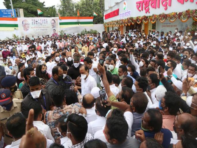 I will ask the organizers to take strict action In Pune; Deputy CM Ajit Pawar apologizes | 'मी आयोजकावर कडक कारवाई करण्यास सांगणार'; अजित पवारांनी व्यक्त केली दिलगिरी I will ask the organizers to take strict action In Pune; Deputy CM Ajit Pawar apologizes | 'मी आयोजकावर कडक कारवाई करण्यास सांगणार'; अजित पवारांनी व्यक्त केली दिलगिरी