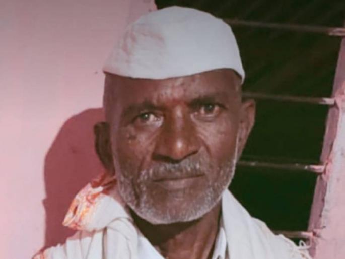 Sugarcane cutter of black factory killed by bull | बैलाने मारल्याने काळे कारखाण्याच्या ऊस तोडणी कामगाराचा मृत्यू Sugarcane cutter of black factory killed by bull | बैलाने मारल्याने काळे कारखाण्याच्या ऊस तोडणी कामगाराचा मृत्यू