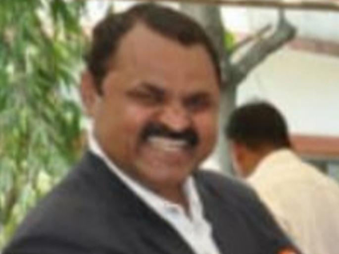 Milind Kedar, an assistant of the local crime branch in Jalgaon, has been caught red-handed while taking ransom | एलसीबीचा सहायक फौजदार एसीबीच्या जाळ्यात; पती-पत्नीच्या वादात लाचखोरी Milind Kedar, an assistant of the local crime branch in Jalgaon, has been caught red-handed while taking ransom | एलसीबीचा सहायक फौजदार एसीबीच्या जाळ्यात; पती-पत्नीच्या वादात लाचखोरी