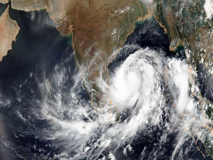Low pressure area over Bay of Bengal to turn into depression, heavy rains likely in mumbai | बंगालच्या उपसागरात कमी दाबाचं क्षेत्र तयार; १२ तासांत चक्रीवादळात रुपांतर होण्याची शक्यता Low pressure area over Bay of Bengal to turn into depression, heavy rains likely in mumbai | बंगालच्या उपसागरात कमी दाबाचं क्षेत्र तयार; १२ तासांत चक्रीवादळात रुपांतर होण्याची शक्यता