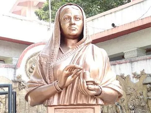 Big news; Work on Punyashlok Ahilya Devi Holkar memorial will start from September | मोठी बातमी; पुण्यश्लोक अहिल्यादेवी होळकर स्मारकाच्या कामास सप्टेंबरपासून होणार प्रारंभ Big news; Work on Punyashlok Ahilya Devi Holkar memorial will start from September | मोठी बातमी; पुण्यश्लोक अहिल्यादेवी होळकर स्मारकाच्या कामास सप्टेंबरपासून होणार प्रारंभ