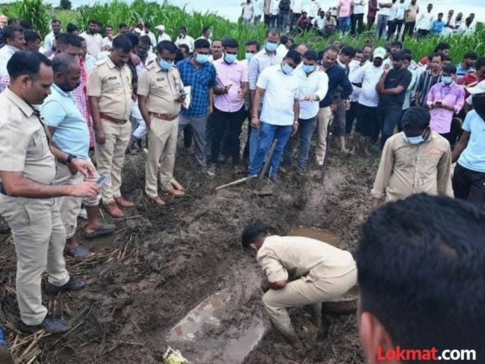 Investigation reveals that the accused of sexual assault in Ahilyanagar murdered his brother in law and buried his body | ४ बहिणींवर अत्याचार करणाऱ्या आरोपीचा नवा कारनामा; मेहुण्याला संपवून घरामागे पुरलं, सहा महिन्यांनी... Investigation reveals that the accused of sexual assault in Ahilyanagar murdered his brother in law and buried his body | ४ बहिणींवर अत्याचार करणाऱ्या आरोपीचा नवा कारनामा; मेहुण्याला संपवून घरामागे पुरलं, सहा महिन्यांनी...