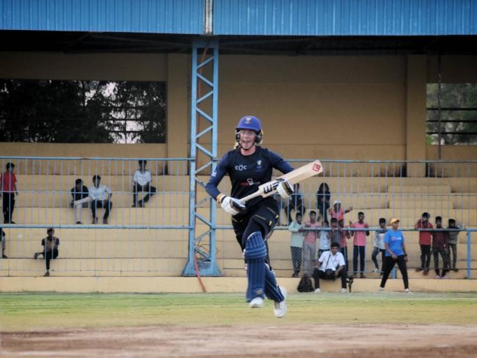 Australian women cricketers played a historic match at Sangamner ground: 'Australia XI' team won by four runs | ऑस्ट्रेलियन महिला क्रिकेटपटूंनी गाजवले संगमनेरचे मैदान रंगला ऐतिहासिक सामना: ‘ऑस्ट्रेलिया ११’ संघ चार धावांनी विजयी Australian women cricketers played a historic match at Sangamner ground: 'Australia XI' team won by four runs | ऑस्ट्रेलियन महिला क्रिकेटपटूंनी गाजवले संगमनेरचे मैदान रंगला ऐतिहासिक सामना: ‘ऑस्ट्रेलिया ११’ संघ चार धावांनी विजयी