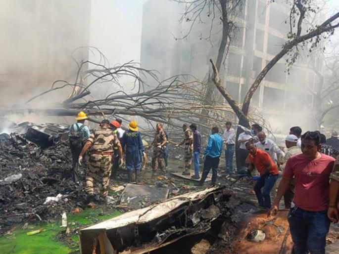 Ahmedabad Plane Crash Big news 204 people killed, 50 injured in Ahmedabad plane crash | Ahmedabad Plane Crash: मोठी बातमी! अहमदाबाद विमान अपघातामध्ये २०४ जणांचा मृत्यू, ५० जण जखमी Ahmedabad Plane Crash Big news 204 people killed, 50 injured in Ahmedabad plane crash | Ahmedabad Plane Crash: मोठी बातमी! अहमदाबाद विमान अपघातामध्ये २०४ जणांचा मृत्यू, ५० जण जखमी