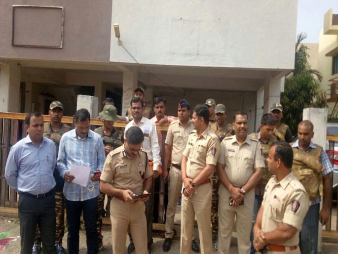 nashik,Ahmadnagar, Sharpshooter,Shahrukh,Sheikh,arrest | अहमदनगरच्या चन्या बेग टोळीतील शार्पशूटर शाहरूख शेखसह दोघांच्या पोलिसांनी आवळल्या मुसक्या nashik,Ahmadnagar, Sharpshooter,Shahrukh,Sheikh,arrest | अहमदनगरच्या चन्या बेग टोळीतील शार्पशूटर शाहरूख शेखसह दोघांच्या पोलिसांनी आवळल्या मुसक्या