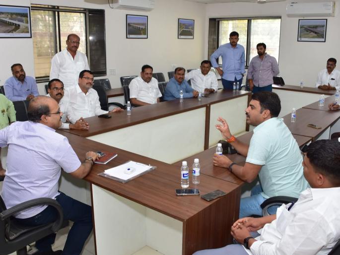 Jobs done but crores stuck Government contractors woes | कामे केली पण कोट्यवधी अडकले:  शासकीय ठेकेदारांनी मांडली व्यथा    Jobs done but crores stuck Government contractors woes | कामे केली पण कोट्यवधी अडकले:  शासकीय ठेकेदारांनी मांडली व्यथा