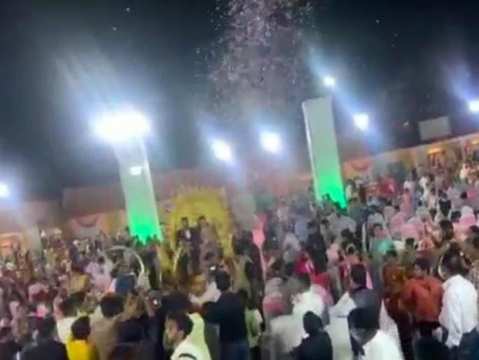 Organizing weddings in Kalyan; Charge filed against corporater | कल्याणात लग्नसोहळ्याचे आयोजन; गरसेवकावर गुन्हा दाखल Organizing weddings in Kalyan; Charge filed against corporater | कल्याणात लग्नसोहळ्याचे आयोजन; गरसेवकावर गुन्हा दाखल