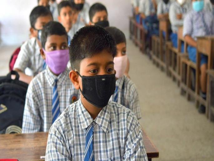 Out-of-school children in the state will come into the stream of education | राज्यातील शाळाबाह्य मुले येणार शिक्षणाच्या प्रवाहात; शिक्षण विभागाने कसली कंबर Out-of-school children in the state will come into the stream of education | राज्यातील शाळाबाह्य मुले येणार शिक्षणाच्या प्रवाहात; शिक्षण विभागाने कसली कंबर