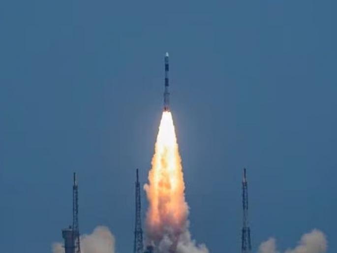 Adityaya Nam:...; India's ship flew towards the sun | आदित्याय नम:...; भारताचे यान सूर्याकडे झेपावले Adityaya Nam:...; India's ship flew towards the sun | आदित्याय नम:...; भारताचे यान सूर्याकडे झेपावले