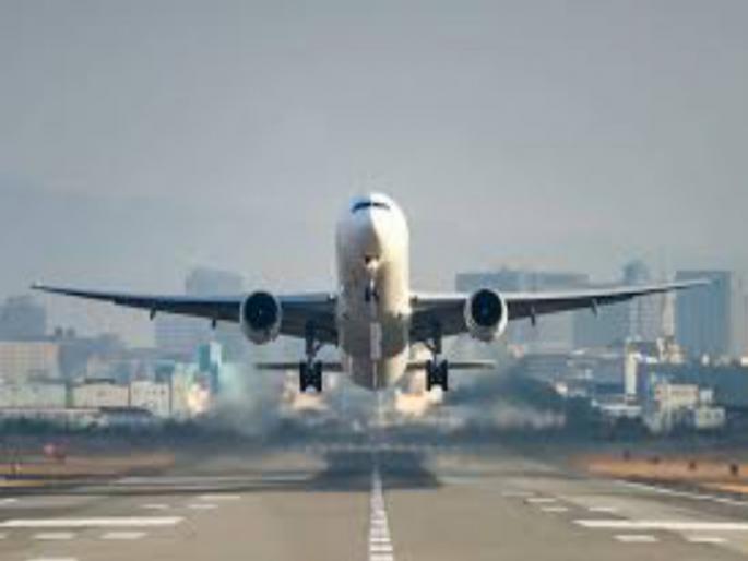 Delhi Pollution effects on air traffic | दिल्लीतील प्रदुषणाचा विमान वाहतुकीवर परिणाम Delhi Pollution effects on air traffic | दिल्लीतील प्रदुषणाचा विमान वाहतुकीवर परिणाम