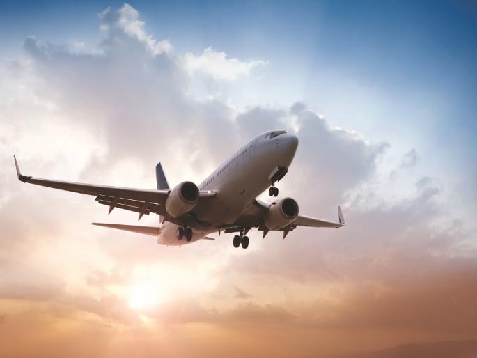 Seven people stranded in London, Singapore returned to the district; 14 days quarantine in a hotel in the cityलंडन, सिंगापुरात अडकलेले सात जण जिल्ह्यात परतले; नगरमधील हॉटेलमध्ये १४ दिवस क्वारंटाईन | लंडन, सिंगापुरात अडकलेले सात जण जिल्ह्यात परतले; नगरमधील हॉटेलमध्ये १४ दिवस क्वारंटाईन