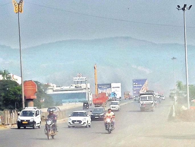 Navi Mumbai suffers from dust | धूलिकणांमुळे नवी मुंबईकर त्रस्त Navi Mumbai suffers from dust | धूलिकणांमुळे नवी मुंबईकर त्रस्त