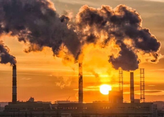 Maharashtra suffocates due to pollution! | प्रदूषणामुळे महाराष्ट्राचा श्वास कोंडलेलाच! Maharashtra suffocates due to pollution! | प्रदूषणामुळे महाराष्ट्राचा श्वास कोंडलेलाच!