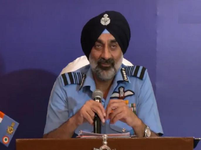 'India needs 35-40 fighter jets every year', IAF chief alerted, said - it will not happen overnight | 'भारताला दरवर्षी 35-40 लढाऊ विमानांची गरज', हवाईदल प्रमुखांनी केले अलर्ट 'India needs 35-40 fighter jets every year', IAF chief alerted, said - it will not happen overnight | 'भारताला दरवर्षी 35-40 लढाऊ विमानांची गरज', हवाईदल प्रमुखांनी केले अलर्ट