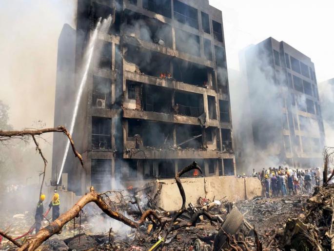 Air India Plane Crash: 20 medical students feared dead in Ahmedabad plane crash | Air India Plane Crash: अहमदाबाद विमान दुर्घटनेत २० मेडिकल विद्यार्थ्यांचा मृत्यू झाल्याची भीती