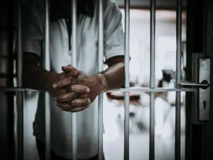 Akash Bhanda was arrested from Delhi Police, Delhi man turns gangster to take revenge on cheating wife | जेलमधून घरी पोहचला युवक, दरवाजा उघडताच पायाखालची जमीन सरकली; नेमकं काय घडलं? Akash Bhanda was arrested from Delhi Police, Delhi man turns gangster to take revenge on cheating wife | जेलमधून घरी पोहचला युवक, दरवाजा उघडताच पायाखालची जमीन सरकली; नेमकं काय घडलं?