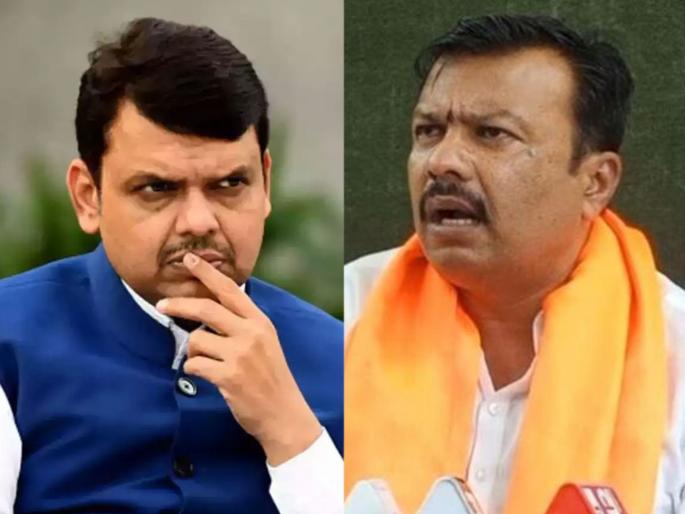 Ajay Maharaj Barskar at Sagar bungalow to meet devendra Fadnavis but later detained by police what happened | फडणवीसांना भेटण्यासाठी अजय महाराज बारस्कर सागर बंगल्यावर, पण पोलिसांनी घेतलं ताब्यात; काय घडलं? Ajay Maharaj Barskar at Sagar bungalow to meet devendra Fadnavis but later detained by police what happened | फडणवीसांना भेटण्यासाठी अजय महाराज बारस्कर सागर बंगल्यावर, पण पोलिसांनी घेतलं ताब्यात; काय घडलं?