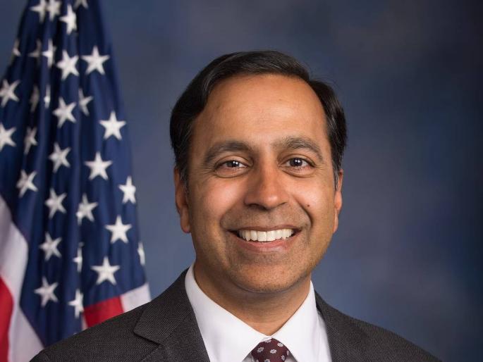 India should buy fighter jets like MiG, Jet from America - Ajay Bhutodia | भारताने मिग, जेट यासारख्या लढाऊ विमानांची खरेदी अमेरिकेकडून करावी- अजय भूतोडिया India should buy fighter jets like MiG, Jet from America - Ajay Bhutodia | भारताने मिग, जेट यासारख्या लढाऊ विमानांची खरेदी अमेरिकेकडून करावी- अजय भूतोडिया