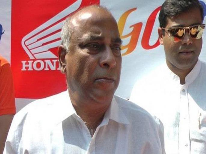 Goa's minister, who went to the United States, returned the legislator, the legislator returned | अमेरिकेला सहकुटुंब गेलेले गोव्याचे मंत्री, आमदार परतले Goa's minister, who went to the United States, returned the legislator, the legislator returned | अमेरिकेला सहकुटुंब गेलेले गोव्याचे मंत्री, आमदार परतले