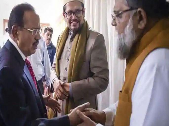coronavirus maulana was not ready to evacuate mosque nsa ajit doval completed operation at 2 am markaz nizamuddin kkg | CoronaVirus: मशीद रिकामी करण्यास मौलानांचा नकार; मध्यरात्री पोहोचले अजित डोवाल अन्... coronavirus maulana was not ready to evacuate mosque nsa ajit doval completed operation at 2 am markaz nizamuddin kkg | CoronaVirus: मशीद रिकामी करण्यास मौलानांचा नकार; मध्यरात्री पोहोचले अजित डोवाल अन्...