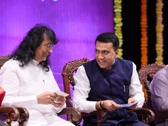 ajit kadkade uplifts gomantakiya said cm pramod sawant gomant vibhushan award was presented in a grand ceremony | पं. अजित कडकडे यांनी गोमंतकीयांची मान उंचावली: मुख्यमंत्री; दिमाखदार सोहळ्यात गोमंत विभूषण पुरस्कार प्रदान ajit kadkade uplifts gomantakiya said cm pramod sawant gomant vibhushan award was presented in a grand ceremony | पं. अजित कडकडे यांनी गोमंतकीयांची मान उंचावली: मुख्यमंत्री; दिमाखदार सोहळ्यात गोमंत विभूषण पुरस्कार प्रदान