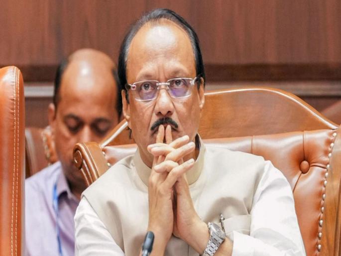 What is hidden in the Deputy CM Ajit Pawar closet?; MLAs' PA attracts attention of workers | कुजबुज! उपमुख्यमंत्र्यांच्या कपाटात दडलं काय?; आमदारांचे PA, कार्यकर्त्यांचे लक्ष वेधले What is hidden in the Deputy CM Ajit Pawar closet?; MLAs' PA attracts attention of workers | कुजबुज! उपमुख्यमंत्र्यांच्या कपाटात दडलं काय?; आमदारांचे PA, कार्यकर्त्यांचे लक्ष वेधले