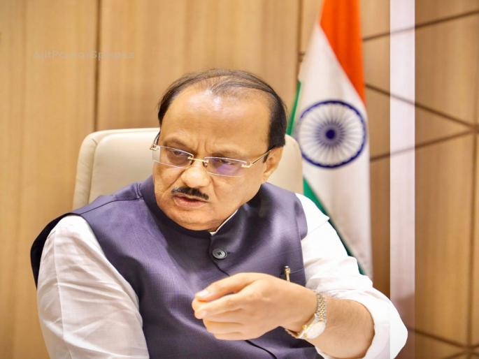 ladaki bahin yojana will reach far and wide in the maharashtra state ajit pawar entrusted the responsibility to the office bearers | लाडकी बहिण योजना राज्यात सर्वदूर पोहचणार; अजित पवारांनी पदाधिकाऱ्यांवर सोपवली जबाबदारी ladaki bahin yojana will reach far and wide in the maharashtra state ajit pawar entrusted the responsibility to the office bearers | लाडकी बहिण योजना राज्यात सर्वदूर पोहचणार; अजित पवारांनी पदाधिकाऱ्यांवर सोपवली जबाबदारी