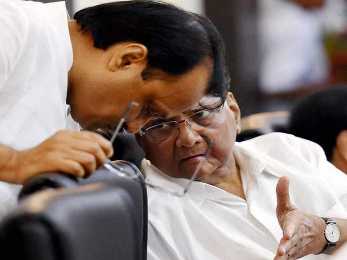 Maharashtra Government ncp chief sharad pawar hits out at ajit pawar over supporting bjp | Maharashtra Government: अजित पवारांच्या 'त्या' ट्विटला शरद पवारांचं सणसणीत प्रत्युत्तर Maharashtra Government ncp chief sharad pawar hits out at ajit pawar over supporting bjp | Maharashtra Government: अजित पवारांच्या 'त्या' ट्विटला शरद पवारांचं सणसणीत प्रत्युत्तर