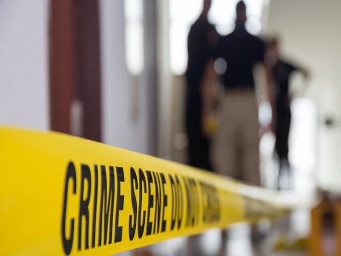 The body of a young man was found in Ashta Shivara in Latur; Chili powder, dairy, rod confiscated | लातूरमधील आष्टा शिवारात तरुणाचा मृतदेह आढळला; मिरची पावडर, दाेरी, राॅड जप्त The body of a young man was found in Ashta Shivara in Latur; Chili powder, dairy, rod confiscated | लातूरमधील आष्टा शिवारात तरुणाचा मृतदेह आढळला; मिरची पावडर, दाेरी, राॅड जप्त