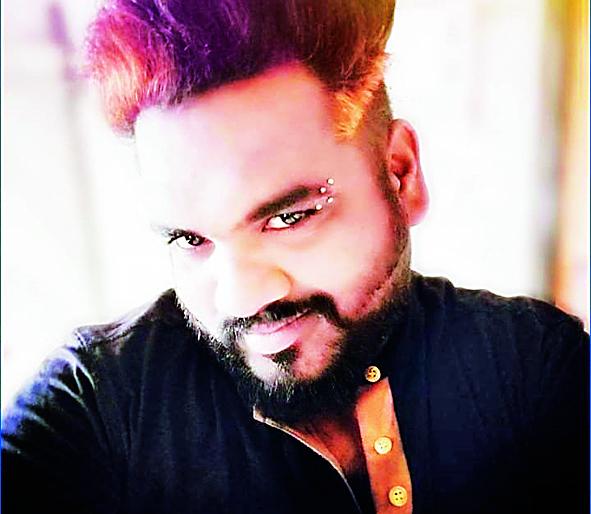 Shocking; 'Ticketalk' fame Akash committed suicide by telling friends | धक्कादायक; ‘टिकटॉक’ फेम आकाशने मित्रांना सांगून केली आत्महत्या  Shocking; 'Ticketalk' fame Akash committed suicide by telling friends | धक्कादायक; ‘टिकटॉक’ फेम आकाशने मित्रांना सांगून केली आत्महत्या