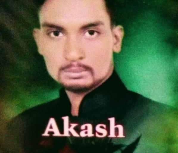 Murder of young man in love affair at Nagpur district: Three arrested | नागपूर जिल्ह्यात तरुणाचा प्रेमप्रकरणातून खून : तिघांना अटक Murder of young man in love affair at Nagpur district: Three arrested | नागपूर जिल्ह्यात तरुणाचा प्रेमप्रकरणातून खून : तिघांना अटक