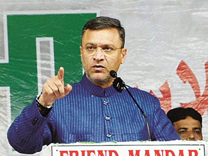 Muslim leadership was born due to Ittehad MIM, it was also destroyed: Akbaruddin Owaisi | इत्तेहादमुळे मुस्लीम नेतृत्व जन्माला आले, तेसुद्धा आपल्यातील काहींनी संपविले: अकबरोद्दीन ओवैसी Muslim leadership was born due to Ittehad MIM, it was also destroyed: Akbaruddin Owaisi | इत्तेहादमुळे मुस्लीम नेतृत्व जन्माला आले, तेसुद्धा आपल्यातील काहींनी संपविले: अकबरोद्दीन ओवैसी