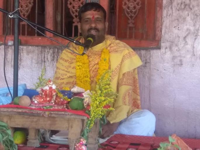 Spiritual and social awakening will be achieved through continuous harinam | अखंड हरिनामाच्या माध्यमातून अध्यात्म आणि समाजप्रबोधनाची सांगड Spiritual and social awakening will be achieved through continuous harinam | अखंड हरिनामाच्या माध्यमातून अध्यात्म आणि समाजप्रबोधनाची सांगड