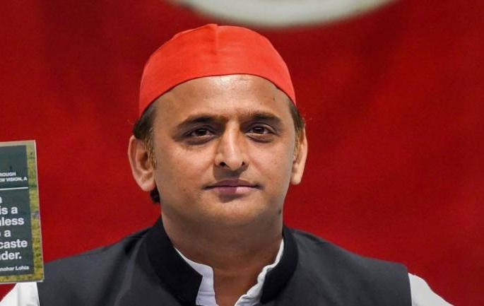 Coronavirus former cm sp chief akhilesh yadav tested corona positve | Coronavirus : उत्तर प्रदेशचे माजी मुख्यमंत्री अखिलेश यादव यांना कोरोनाची लागण; झाले होम क्वारंटाईन Coronavirus former cm sp chief akhilesh yadav tested corona positve | Coronavirus : उत्तर प्रदेशचे माजी मुख्यमंत्री अखिलेश यादव यांना कोरोनाची लागण; झाले होम क्वारंटाईन