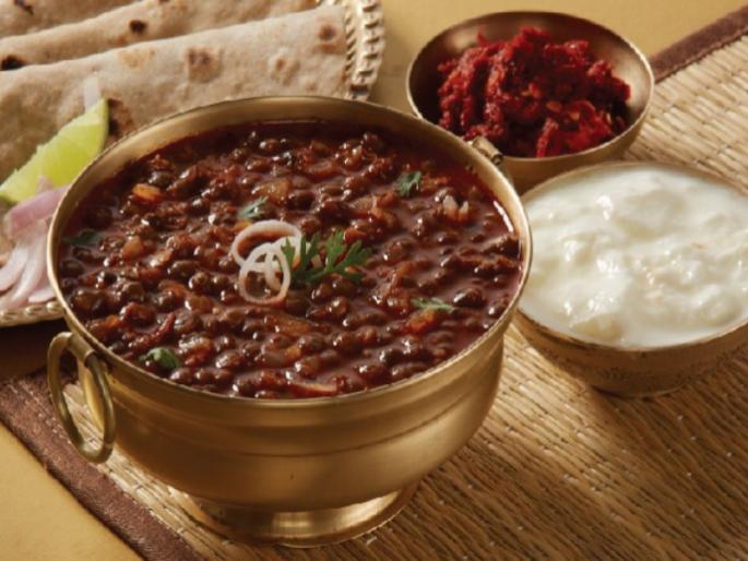 Recipe of famous Kolhapuri Akhha Masur | असा बनवा भन्नाट चवीचा 'कोल्हापुरी अख्खा मसूर' Recipe of famous Kolhapuri Akhha Masur | असा बनवा भन्नाट चवीचा 'कोल्हापुरी अख्खा मसूर'