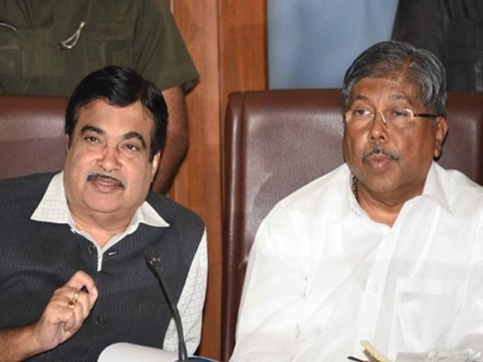 Union Minister Nitin Gadkari has said that citizens of Pune will be bad words due to road closures | मी चंद्रकांत दादांना सांगितलं; इथला प्रत्येक माणूस आपल्याला शिव्या देतोय; गडकरींनी सांगितला किस्सा Union Minister Nitin Gadkari has said that citizens of Pune will be bad words due to road closures | मी चंद्रकांत दादांना सांगितलं; इथला प्रत्येक माणूस आपल्याला शिव्या देतोय; गडकरींनी सांगितला किस्सा