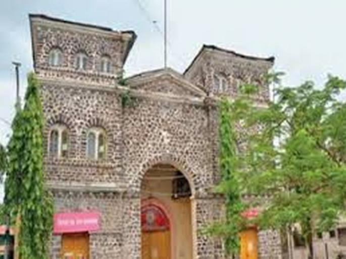 Commissioner has not visited Manpat for 19 days! | आयुक्त १९ दिवसांपासून मनपात फिरकलेच नाहीत ! Commissioner has not visited Manpat for 19 days! | आयुक्त १९ दिवसांपासून मनपात फिरकलेच नाहीत !