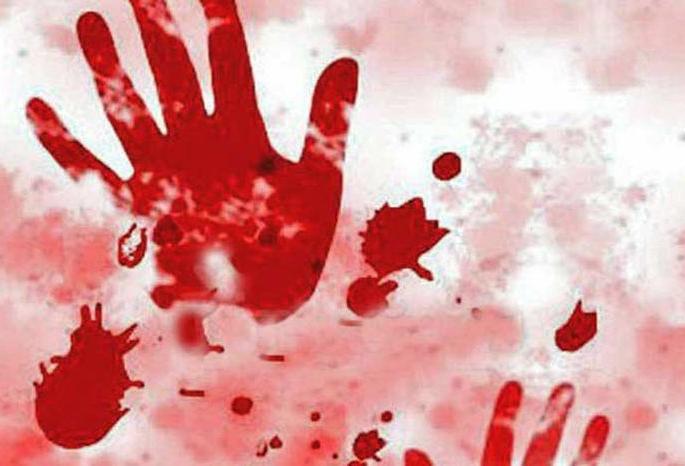 Drunk husband kills wife at Sonal village of Buldhana District | मद्यधुंद पतीने बांबूच्या दंडुक्याने वार करून केला पत्नीचा खून Drunk husband kills wife at Sonal village of Buldhana District | मद्यधुंद पतीने बांबूच्या दंडुक्याने वार करून केला पत्नीचा खून