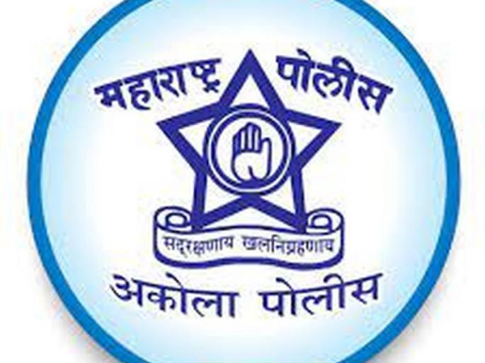 The stolen property worth Rs 42 lakh was returned to the plaintiffs | चोरीस गेलेला ४२ लाखांचा मुद्देमाल फिर्यादींना केला परत