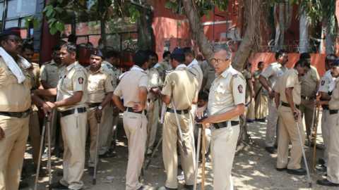 800 police constituted on counting of votes! | मतमोजणीच्या दिवशी ८०० पोलिसांचा बंदोबस्त! 800 police constituted on counting of votes! | मतमोजणीच्या दिवशी ८०० पोलिसांचा बंदोबस्त!