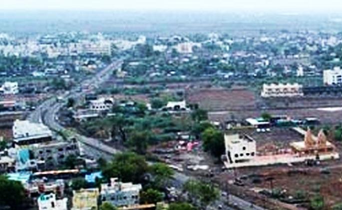 Illegal occupation of private property in the akola city outskirts | हद्दवाढ क्षेत्रातील खासगी मालमत्तांवर अवैध कब्जा Illegal occupation of private property in the akola city outskirts | हद्दवाढ क्षेत्रातील खासगी मालमत्तांवर अवैध कब्जा